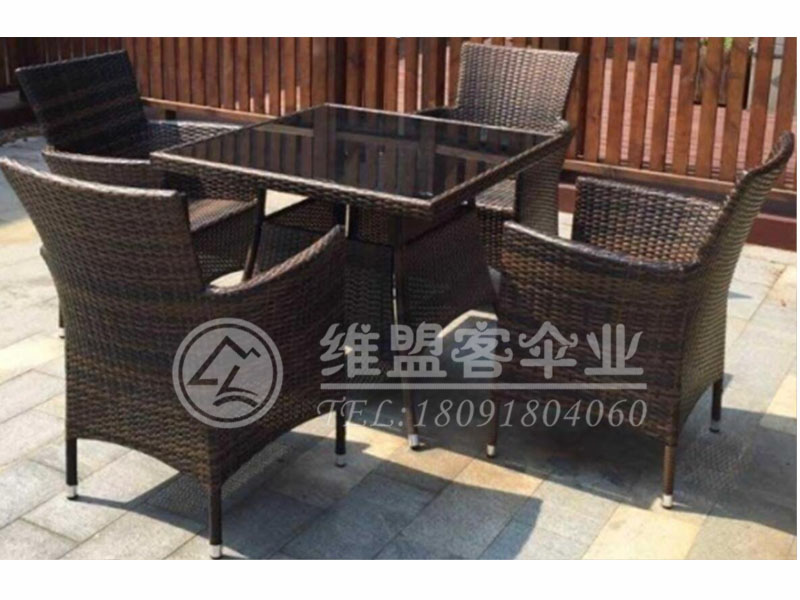 西安铸铝家具   西安铁艺家具2